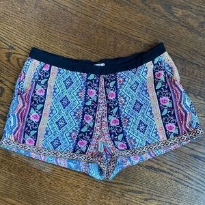 Re-Order printed shirts- vertical stripes print size Large